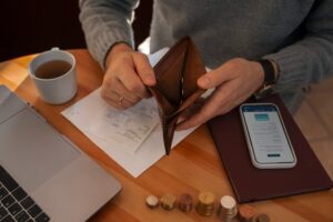 Kıdem ve İhbar Tazminatı Arasındaki Fark Nedir?